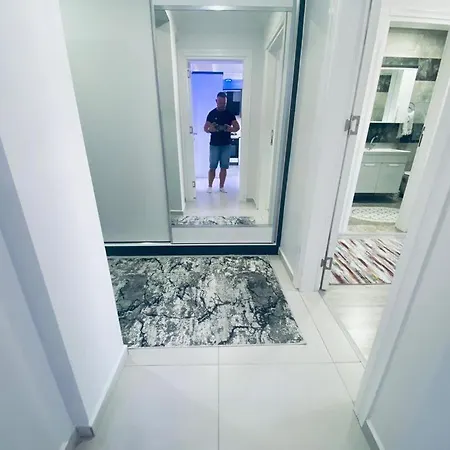 Appartement Dalamanin Tam Merkezinde Essiz Konumda